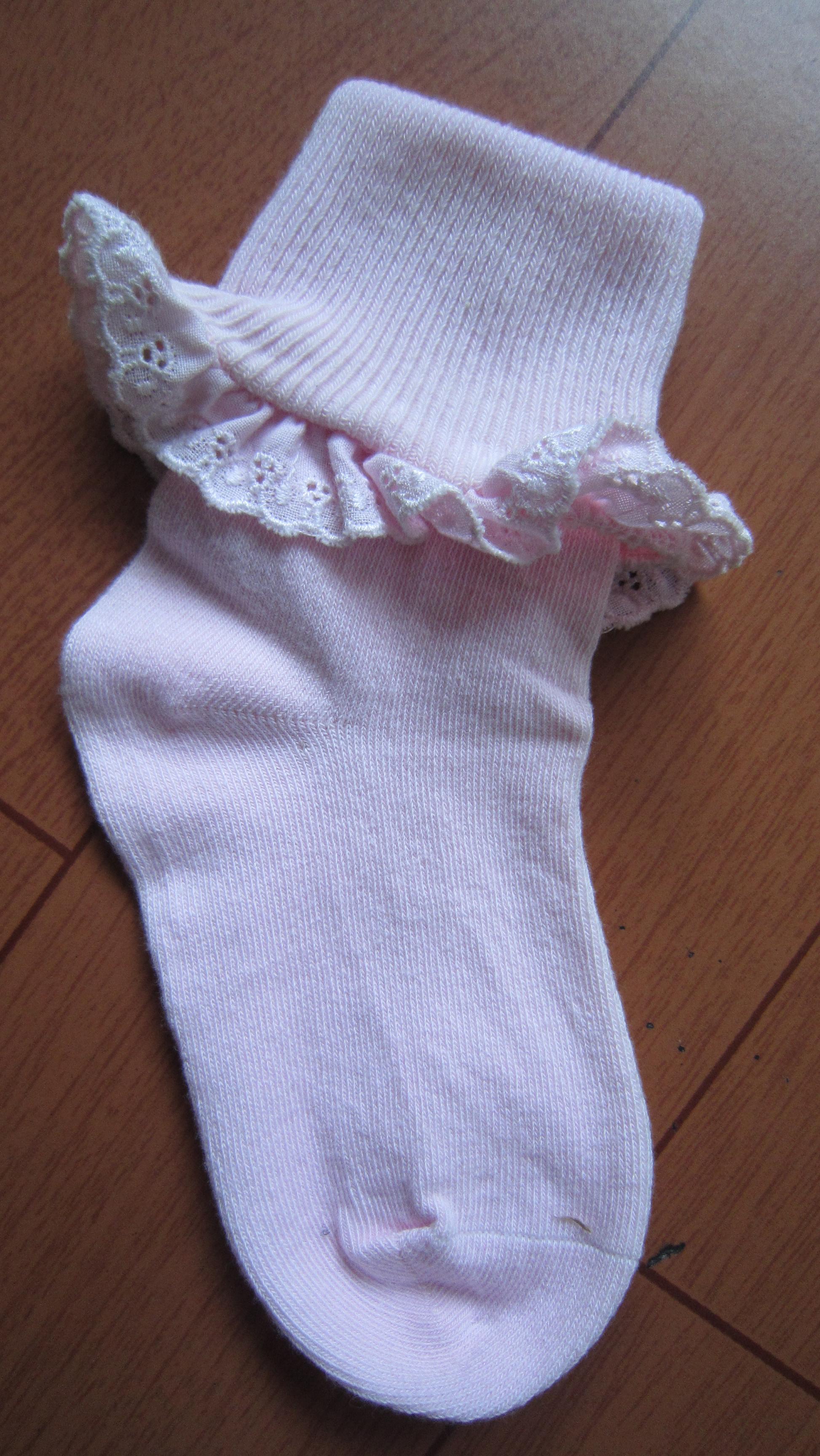 多彩蕾丝棉袜